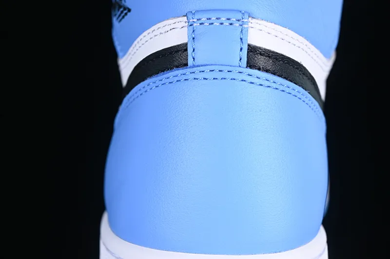 All categories Air Jordan Jordan series basketball shoes Air Jordan 1 High LJR version Air Jordan 1 High OG "UNC Toe" AJ1 Joe 1 black and blue toe DZ5485-400